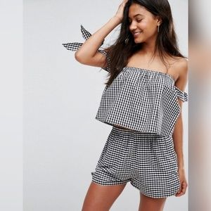 Size 0/2 ASOS Bunny Tie Gingham Beach Set